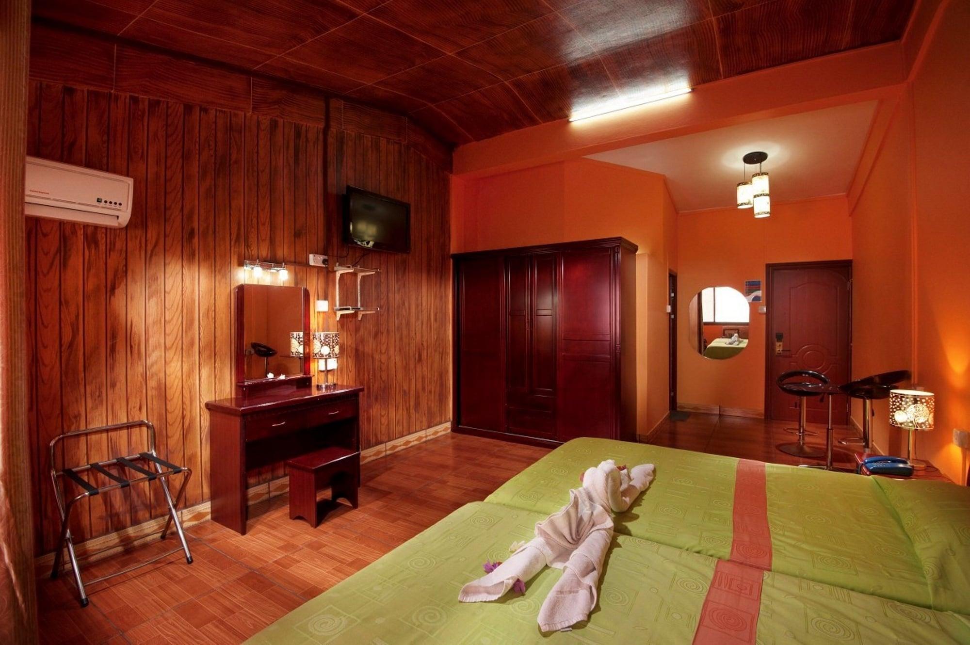 Manisa Hotel Flic-en-Flacq Esterno foto