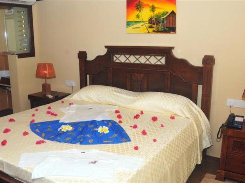 Manisa Hotel Flic-en-Flacq Esterno foto