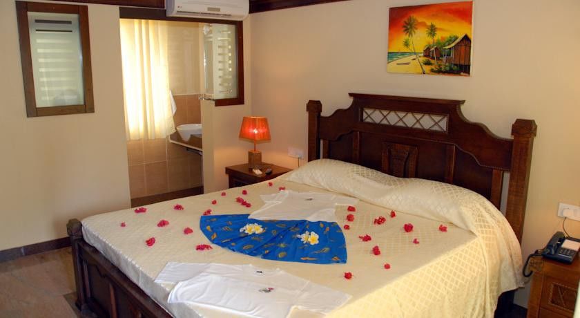 Manisa Hotel Flic-en-Flacq Esterno foto