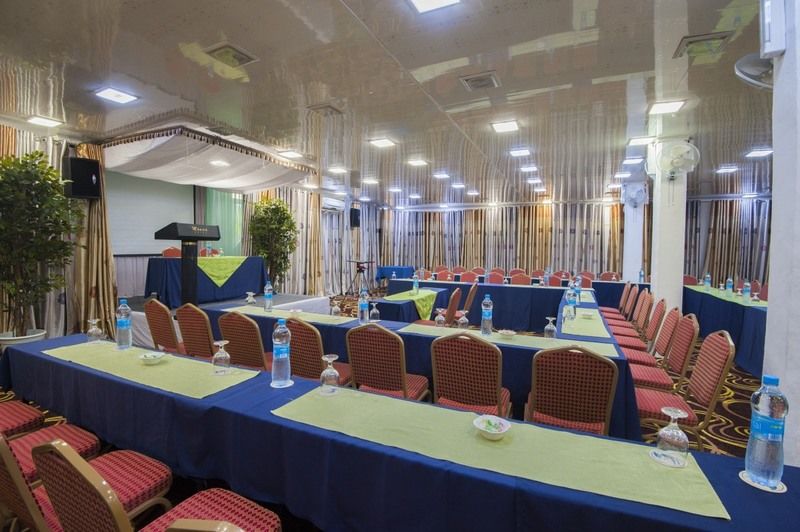 Manisa Hotel Flic-en-Flacq Esterno foto